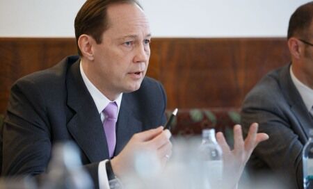 Berndt May, Präsident, VAIÖ