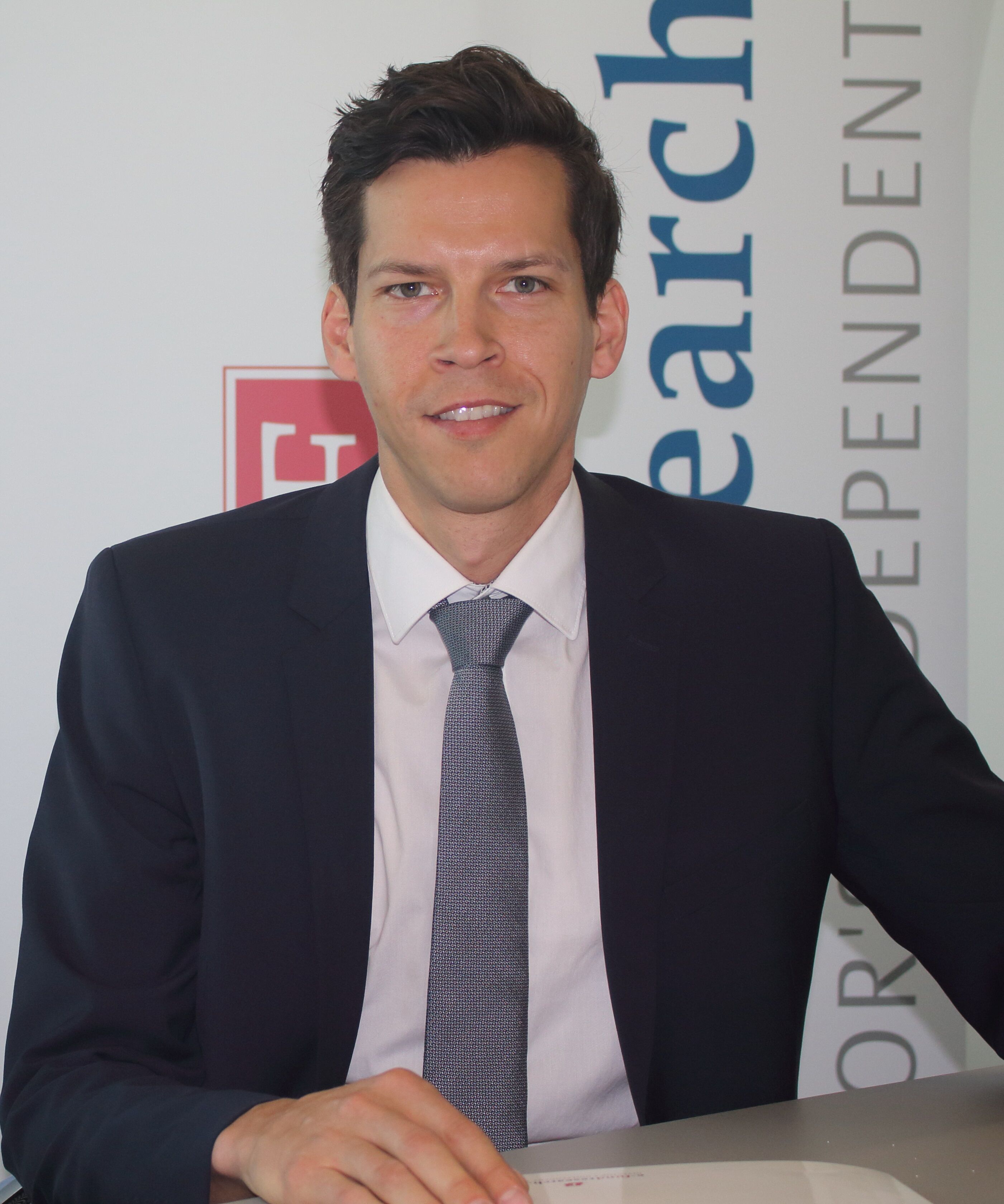 Stefan Fischer, Fenion