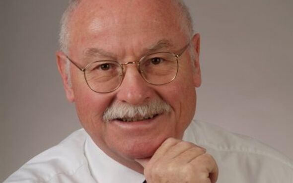 Dr. Martin Hüfner