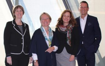 (v.l.n.r.) Ingrid Szeiler, Heike Arbter, Petra Zehetleitner-Ruderer, Peter Bruckmüller